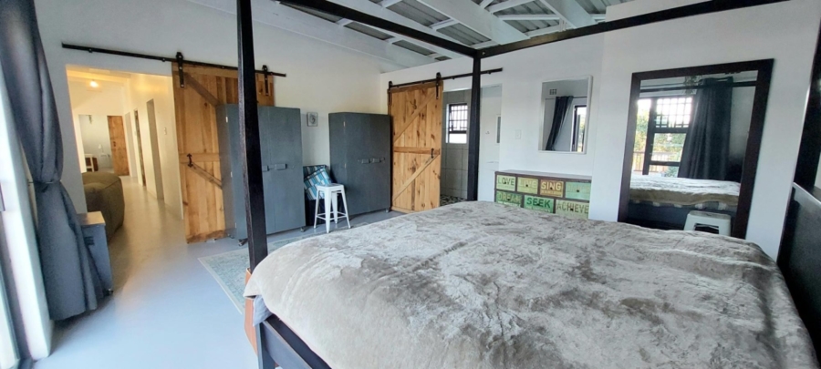 4 Bedroom Property for Sale in Cintsa East Eastern Cape